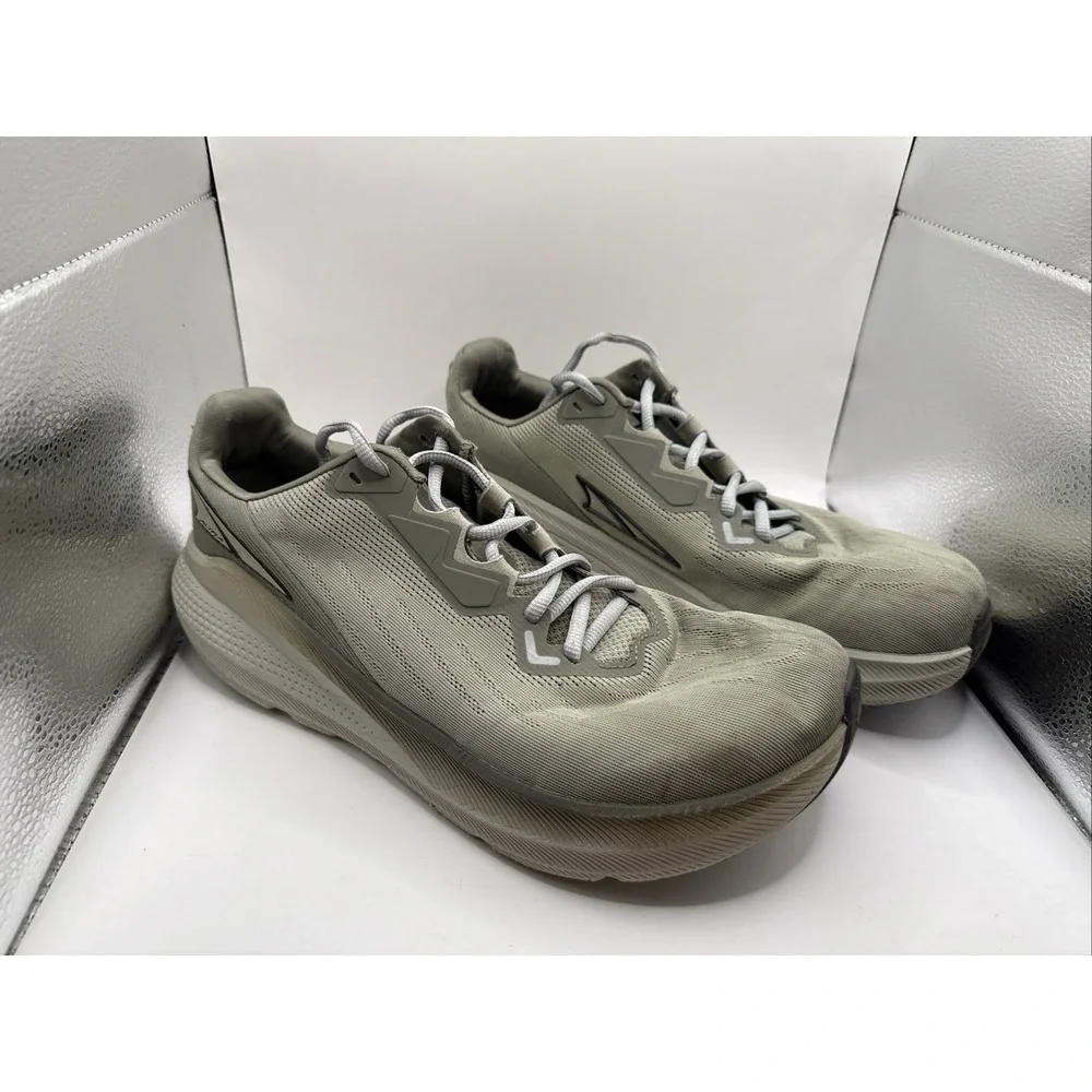 Altra FWD Via Men's 12 M Gray Running Walking Sneakers Good Pre Owned Shoes